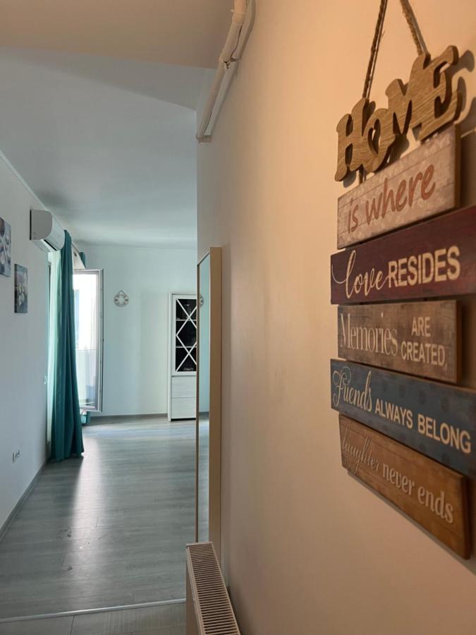 Emi Apartment Mamaia ナボダリ エクステリア 写真