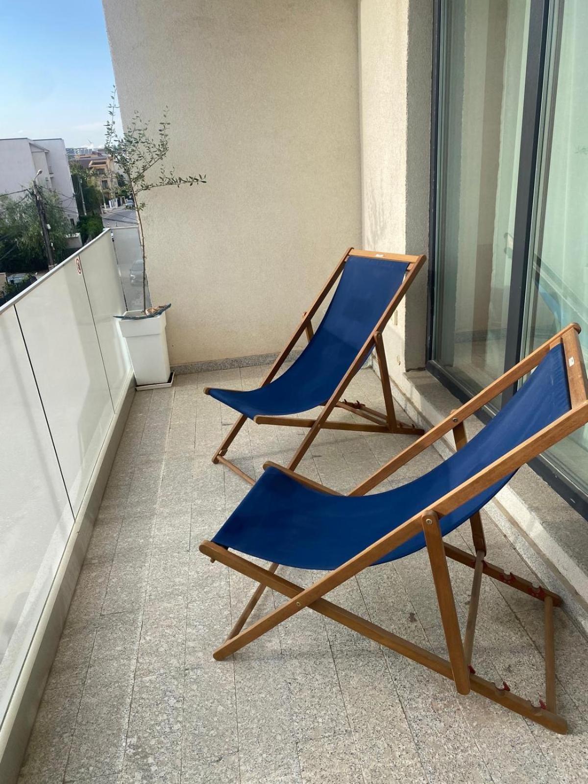 Emi Apartment Mamaia ナボダリ エクステリア 写真